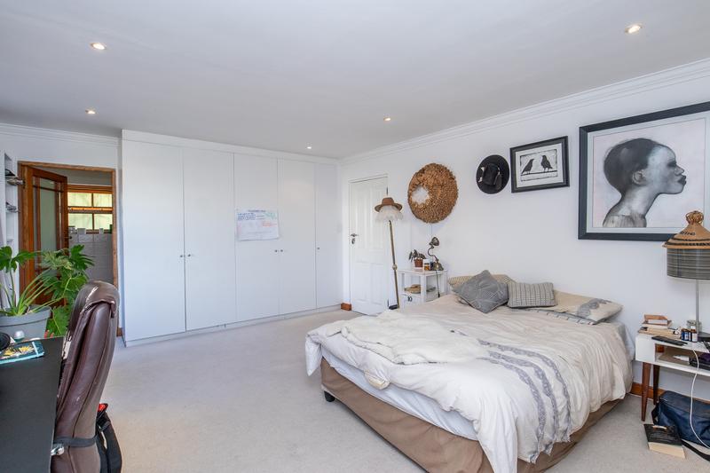 5 Bedroom Property for Sale in Fish Hoek Western Cape